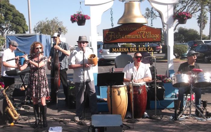 Faye Roberts' Orquesta Charangoa