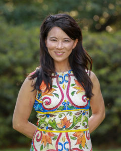 Dr. Chiufang Hwang Demystifies Culture of Fear Among Chinese Immigrants