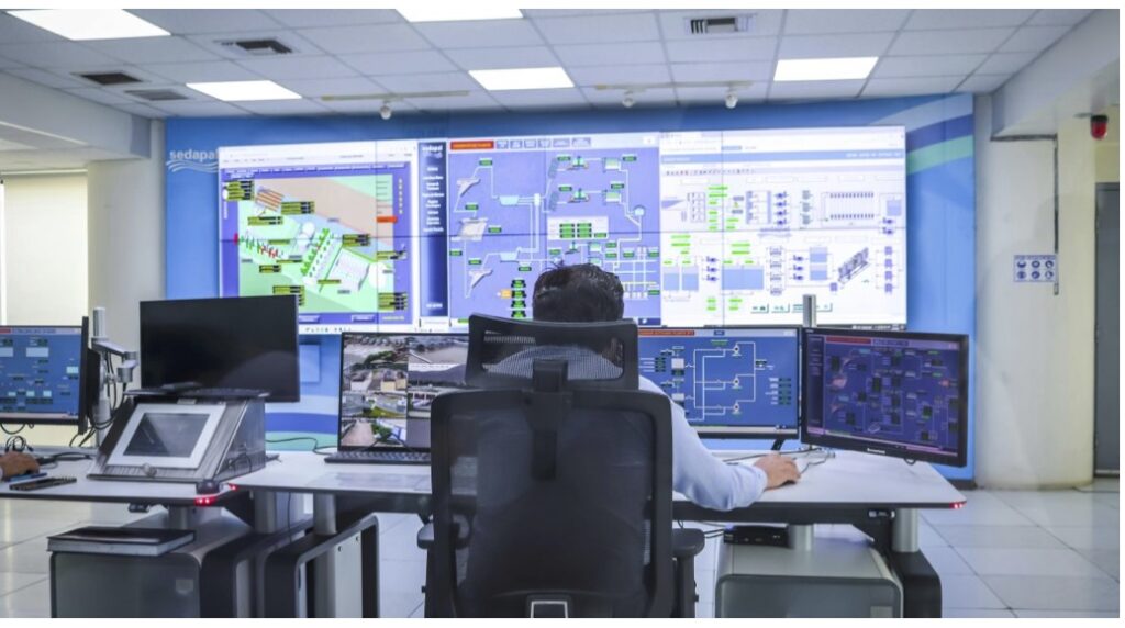 How Surveillance Technology Is Reshaping Immigration Enforcement: No Place Left to Hide